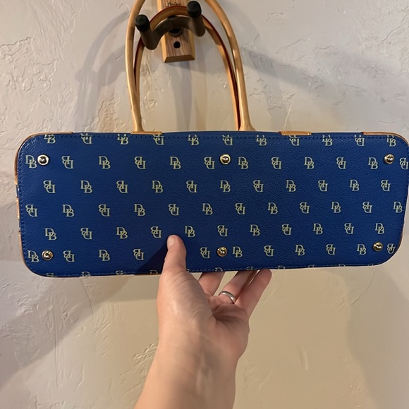 Dooney & Bourke Blue Tan Monogram Satchel Purse Double Handle - Picture 3 of 14